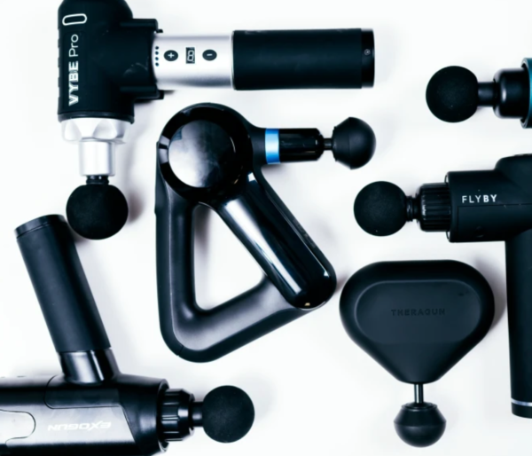 How to Use a Massage Gun (+ 3 Reviews) The Mother Runners