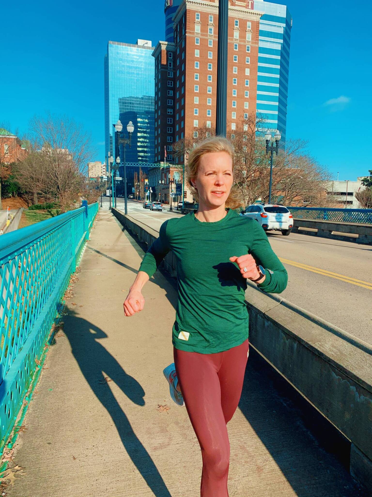 10 Winter Running Tips How to Survive Running in the Cold and Dark