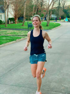 woman running in Rincon 3