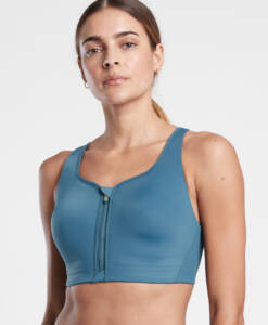 4 Best Sports Bras for Large Busts (+ the Worst) - The Mother Runners