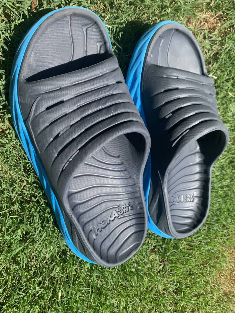 The Best Recovery Shoes for Runners: Oofos vs. Hoka Slide vs. Kane ...