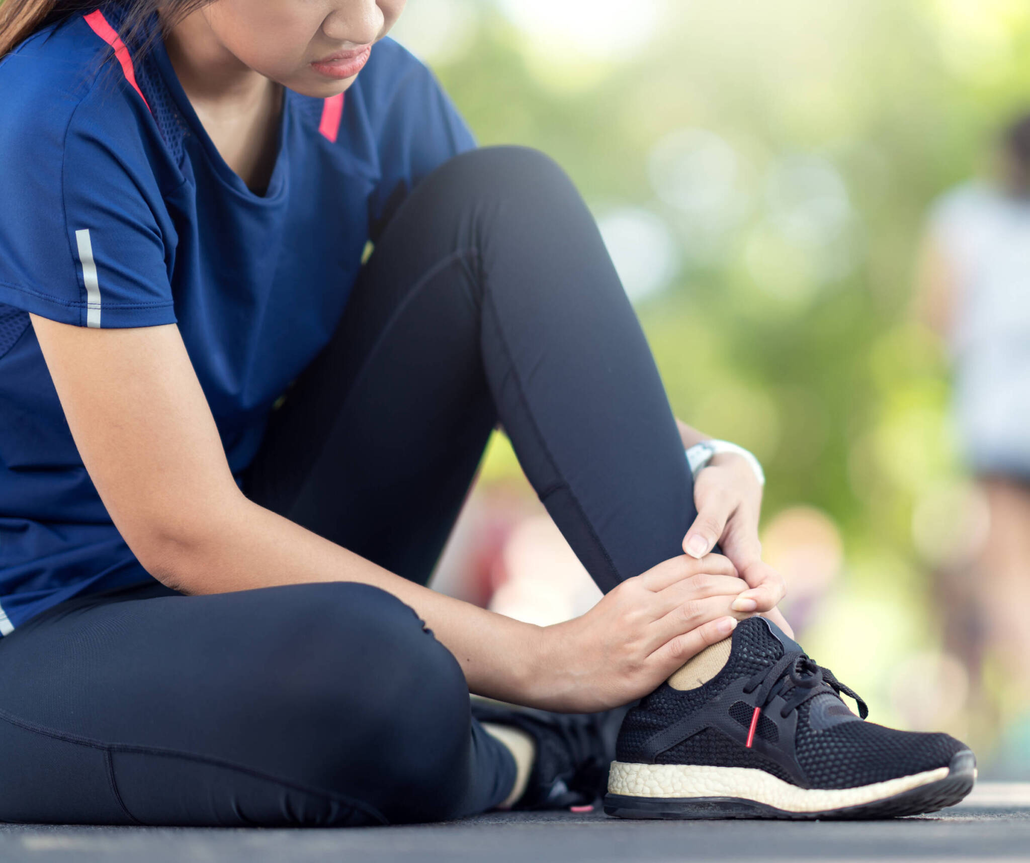 7 Best Running Shoes for Achilles Tendonitis The Mother Runners