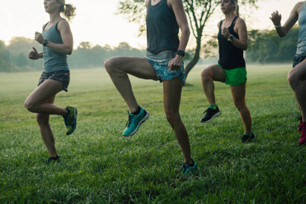 Top Running Drills for Speed - The Mother Runners